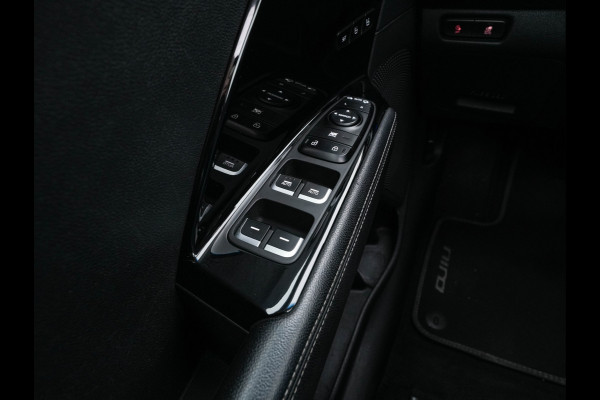 Kia e-Niro ExecutiveLine 64 kWh [ 3-Fase ] {SOH-100%} (INCL-BTW) Aut. *PANO | LUXURY-LEATHER | JBL-AUDIO | FULL-LED | NAVI-FULLMAP | DAB | ADAPTIVE-CRUISE | CAMERA | MEMORY-PACK | LANE-ASSIST | CCS-FASTLOADER | KEYLESS | DIGI-COCKPIT | 17"ALU*
