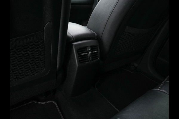 Kia e-Niro ExecutiveLine 64 kWh [ 3-Fase ] {SOH-100%} (INCL-BTW) Aut. *PANO | LUXURY-LEATHER | JBL-AUDIO | FULL-LED | NAVI-FULLMAP | DAB | ADAPTIVE-CRUISE | CAMERA | MEMORY-PACK | LANE-ASSIST | CCS-FASTLOADER | KEYLESS | DIGI-COCKPIT | 17"ALU*