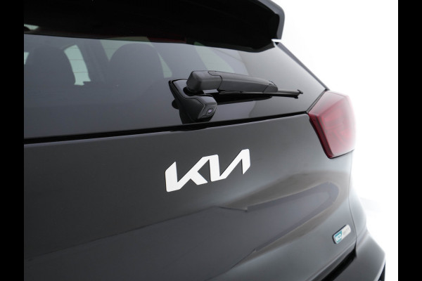 Kia e-Niro ExecutiveLine 64 kWh [ 3-Fase ] {SOH-100%} (INCL-BTW) Aut. *PANO | LUXURY-LEATHER | JBL-AUDIO | FULL-LED | NAVI-FULLMAP | DAB | ADAPTIVE-CRUISE | CAMERA | MEMORY-PACK | LANE-ASSIST | CCS-FASTLOADER | KEYLESS | DIGI-COCKPIT | 17"ALU*