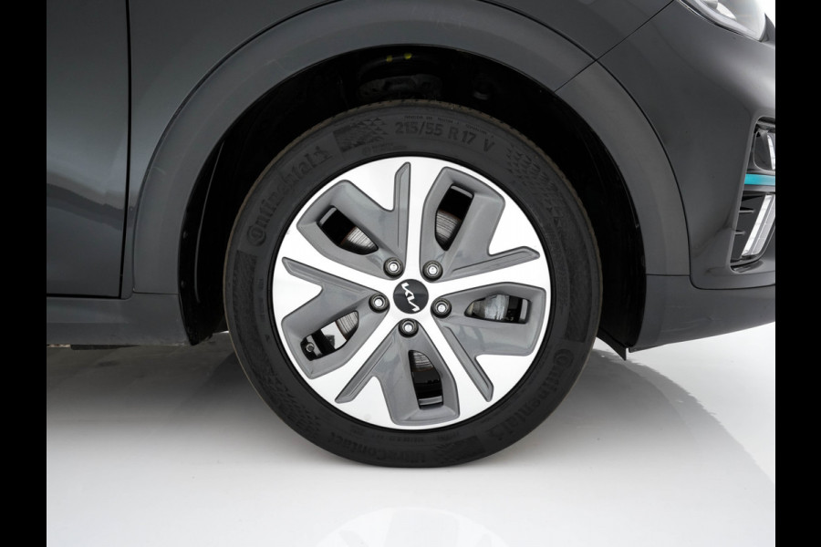 Kia e-Niro ExecutiveLine 64 kWh [ 3-Fase ] {SOH-100%} (INCL-BTW) Aut. *PANO | LUXURY-LEATHER | JBL-AUDIO | FULL-LED | NAVI-FULLMAP | DAB | ADAPTIVE-CRUISE | CAMERA | MEMORY-PACK | LANE-ASSIST | CCS-FASTLOADER | KEYLESS | DIGI-COCKPIT | 17"ALU*