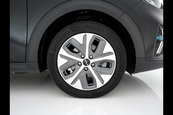 Kia e-Niro ExecutiveLine 64 kWh [ 3-Fase ] {SOH-100%} (INCL-BTW) Aut. *PANO | LUXURY-LEATHER | JBL-AUDIO | FULL-LED | NAVI-FULLMAP | DAB | ADAPTIVE-CRUISE | CAMERA | MEMORY-PACK | LANE-ASSIST | CCS-FASTLOADER | KEYLESS | DIGI-COCKPIT | 17"ALU*