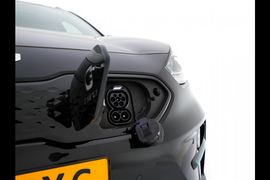 Kia e-Niro ExecutiveLine 64 kWh [ 3-Fase ] {SOH-100%} (INCL-BTW) Aut. *PANO | LUXURY-LEATHER | JBL-AUDIO | FULL-LED | NAVI-FULLMAP | DAB | ADAPTIVE-CRUISE | CAMERA | MEMORY-PACK | LANE-ASSIST | CCS-FASTLOADER | KEYLESS | DIGI-COCKPIT | 17"ALU*