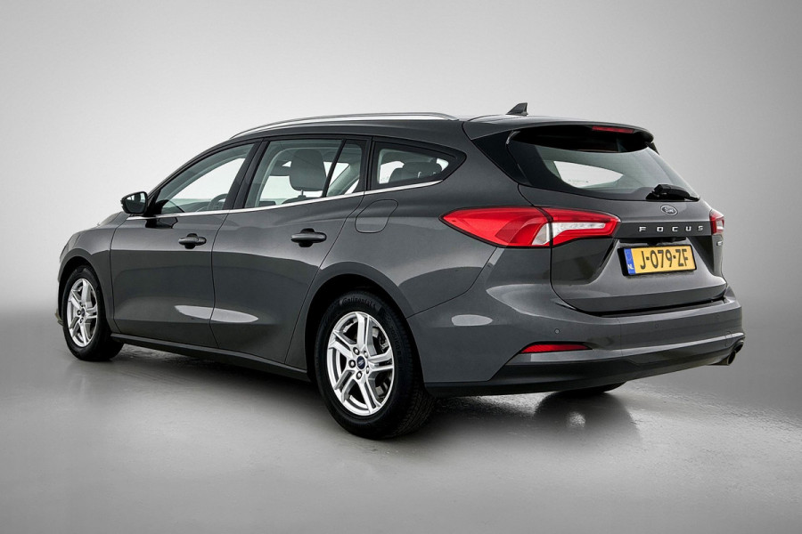 Ford FOCUS Wagon 1.0 EcoBoost Hybrid Edition Business (NAVIGATIE, CARPLAY, CAMERA, PARKEERSENSOREN, 1e EIGENAAR, GOED ONDERHOUDEN)