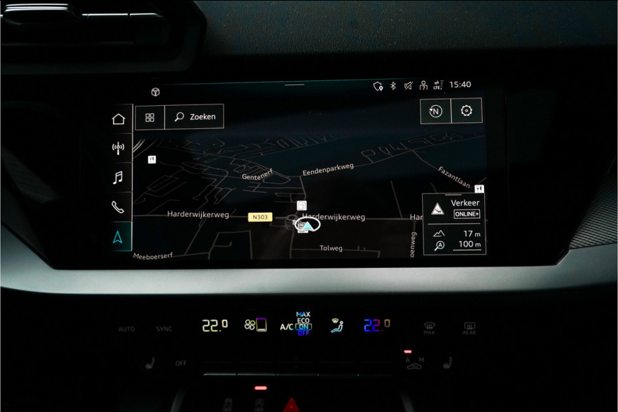 Audi A3 Sportback 30 TFSI S Edition Pano ACC Zwart Optiek Trekhaak