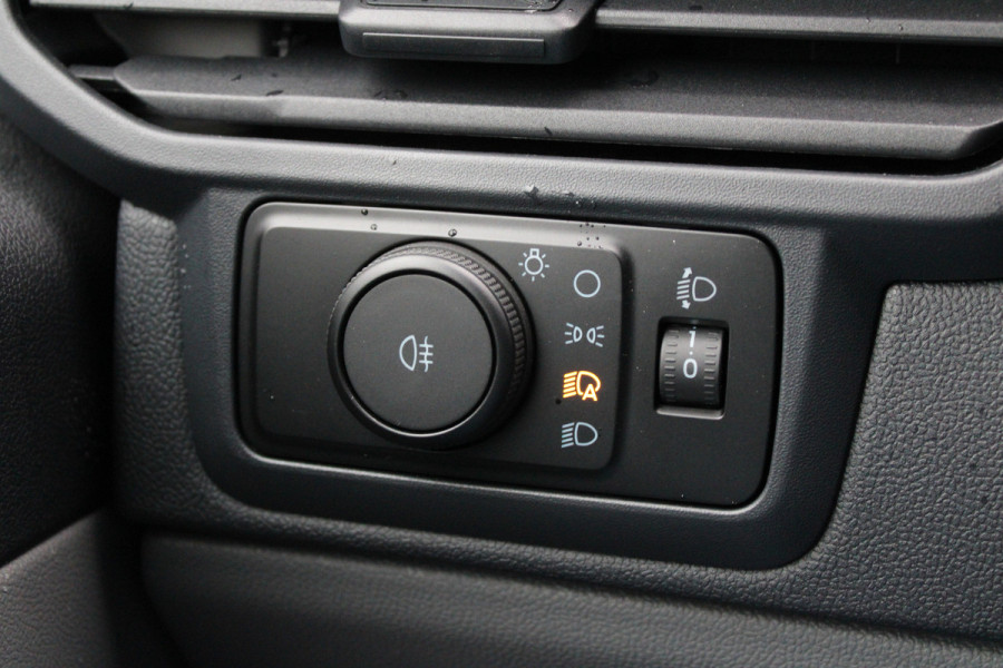 Ford Transit Custom 320 2.0 TDCI L1H1 Trend 170pk - Camera - Stoelverwarming - Carplay/Android - LED - Cruise - Rijklaar