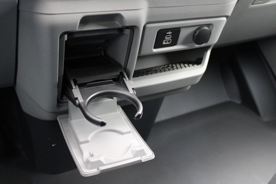 Ford Transit Custom 320 2.0 TDCI L1H1 Trend 170pk - Camera - Stoelverwarming - Carplay/Android - LED - Cruise - Rijklaar