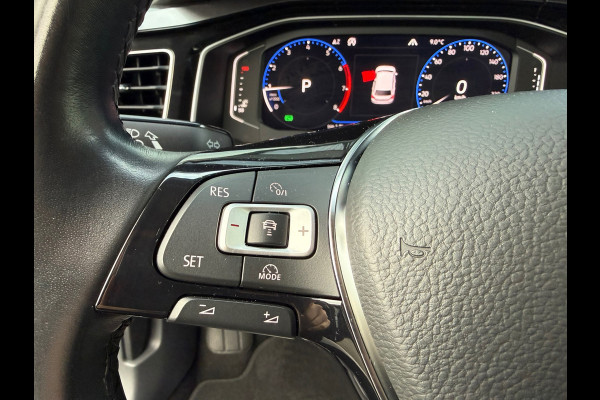 Volkswagen Polo 1.0 TSI 116PK Highline Business R - Automaat - Virt.Cockpit - Navi - Parkeerhulp - Org.NL