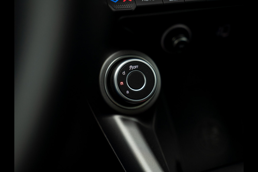 Alfa Romeo Tonale 1.3T PHEV 280pk Ti Edizione Prins | Pano-dak | 360 camera | Performance Pack | Winterpack | LED-Matrix