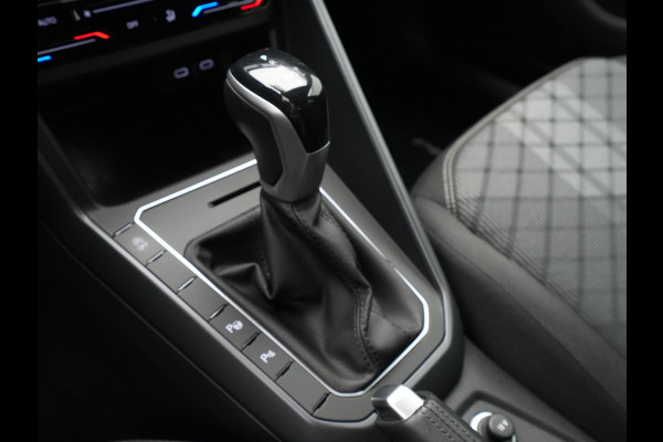 Volkswagen Polo 1.0 TSI 110pk DSG R-Line Business Navigatie Camera Stoelverwarming Acc Carplay 287