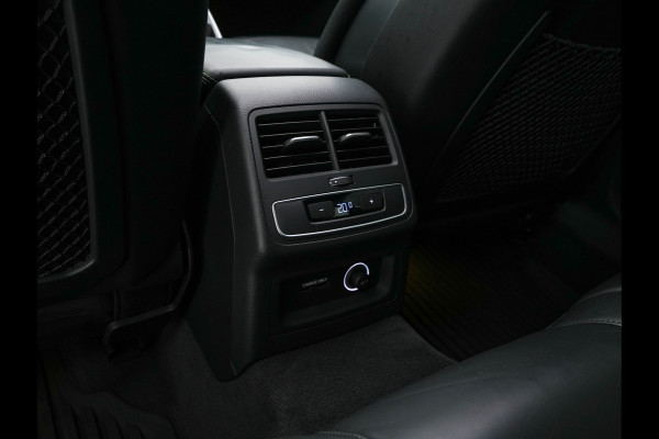 Audi RS4 2.9 TFSI quattro *MILLTEK | KERAMIK | APPLE-CARPLAY | PPF | ABT | B&O | 360-CAMERA | PANO | CARBON-PACK | HUD | SONOMA-GREEN | DEALER-AUTO*