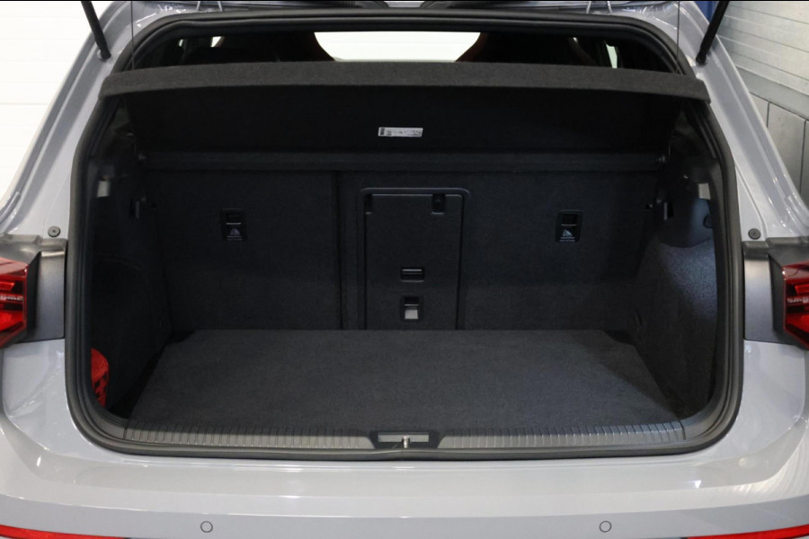 Volkswagen Golf 2.0 TSI GTI Clubsport 301+PK LED+IQ/PANO/HALF LEER+ALCANTARA+S.VERWARMING/19"/CAM/LINE/ACC/ECC/12 MND GARANTIE!