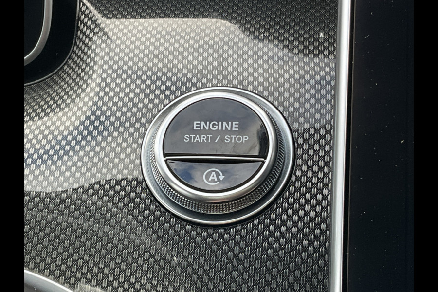 Mercedes-Benz C-Klasse Estate 180 AMG Line Trekhaak Pano Burmester Memory HUD Leer Verw+Ventilatie BOMVOL!