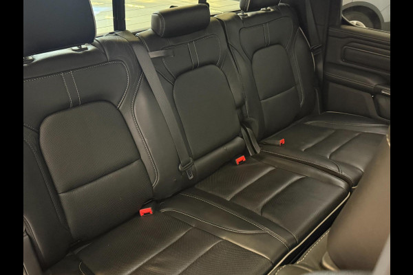 Dodge Ram 1500 5.7 V8 4x4 Crew Cab Limited |WEINIG KM |VOL OPTIES |1e EIGENAAR !