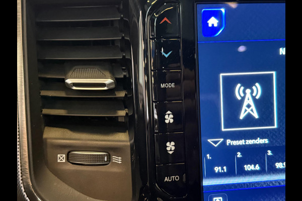 Dodge Ram 1500 5.7 V8 4x4 Crew Cab Limited |WEINIG KM |VOL OPTIES |1e EIGENAAR !