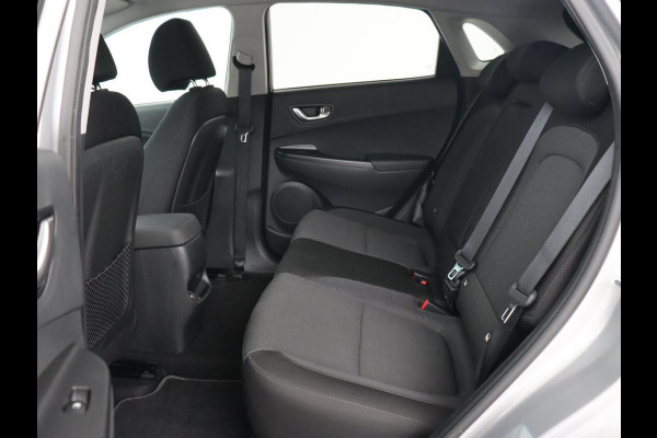 Hyundai Kona EV Fashion 64 kWh | Stoelverwarming | Head-Up | Camera | Carplay | Adaptive cruise | Navigatie | Keyless | Climate control