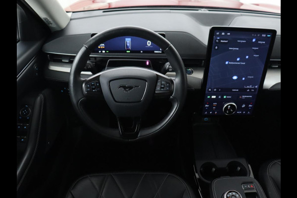 Ford Mustang Mach-E RWD 75 kWh | Leder | Stoelverwarming | 360 Camera | B&O Sound | Adaptive cruise | Carplay | Keyless | Navigatie | Stuurverwarming | Full LED | 20'' lichtmetalen velgen