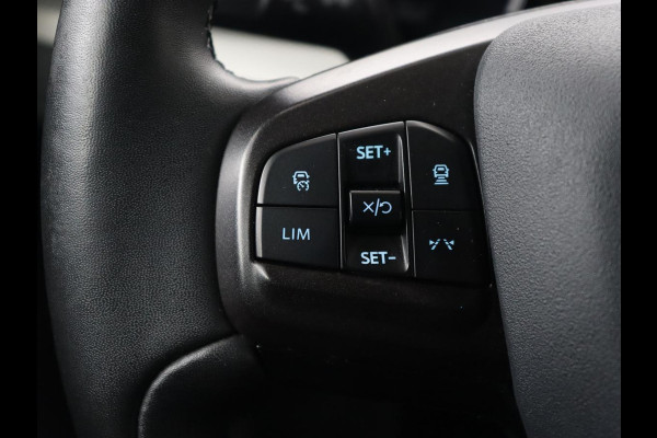 Ford Mustang Mach-E RWD 75 kWh | Leder | Stoelverwarming | 360 Camera | B&O Sound | Adaptive cruise | Carplay | Keyless | Navigatie | Stuurverwarming | Full LED | 20'' lichtmetalen velgen