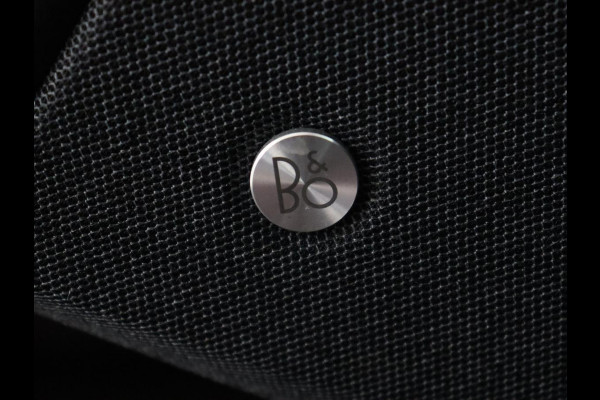 Ford Mustang Mach-E RWD 75 kWh | Leder | Stoelverwarming | 360 Camera | B&O Sound | Adaptive cruise | Carplay | Keyless | Navigatie | Stuurverwarming | Full LED | 20'' lichtmetalen velgen