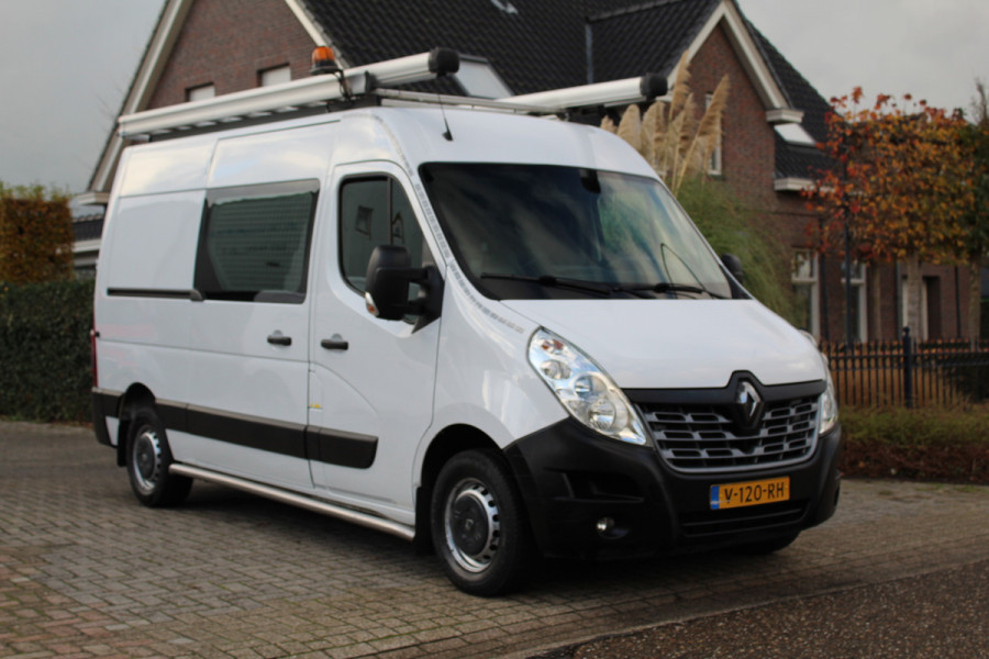 Renault Master T35 2.3 dCi 130PK Euro6 L2H2 ✓ airco ✓ navigatie ✓ imperiaal ✓ trekhaak