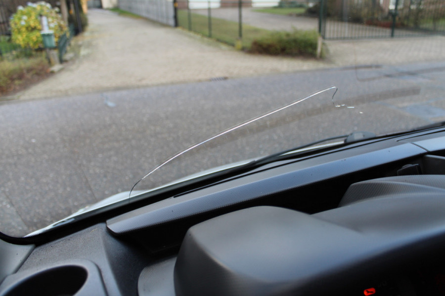 Renault Master T35 2.3 dCi 130PK Euro6 L2H2 ✓ airco ✓ navigatie ✓ imperiaal ✓ trekhaak