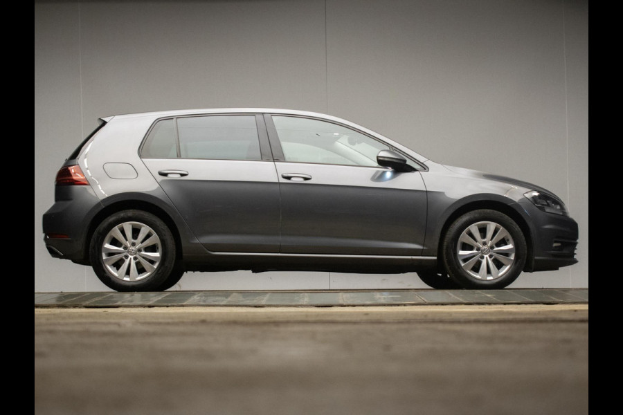 Volkswagen Golf 1.0 TSI Sport (APPLE CARPLAY,NAVI,CAMERA,SPORTSTOELEN,LED,CRUISE,CLIMATE,DAB,LM VELGEN,NETTE STAAT)