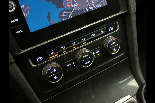 Volkswagen Golf 1.0 TSI Sport (APPLE CARPLAY,NAVI,CAMERA,SPORTSTOELEN,LED,CRUISE,CLIMATE,DAB,LM VELGEN,NETTE STAAT)