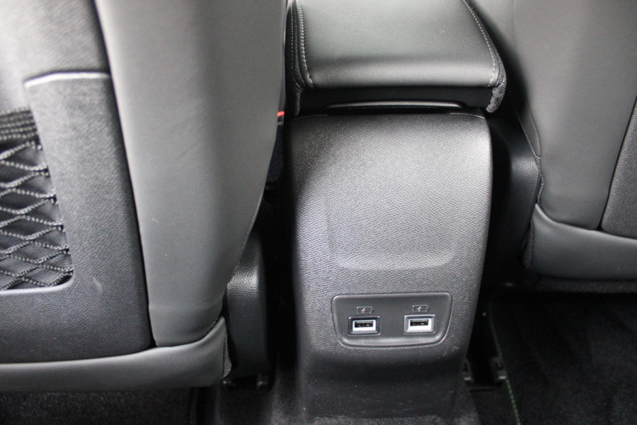 Peugeot 208 1.2 100PK GT | NAVIGATIE | KEYLESS ENTRY/START | APPLE CARPLAY/ANDROID AUTO | LICHTMETALEN VELGEN 17" | 3-D INSTRUMENTENPANEEL | DAB+ RADIO | DODEHOEK DETECTIE | CRUISE CONTROL | LANE ASSIST | CLIMATE CONTROL | ZWART DAK |