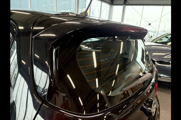 Opel KARL 1.0 ecoFLEX 75pk Black Edition CRUISE/MEDIA/AIRCO