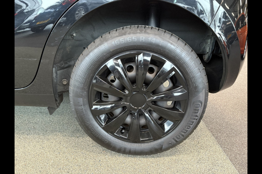 Opel KARL 1.0 ecoFLEX 75pk Black Edition CRUISE/MEDIA/AIRCO