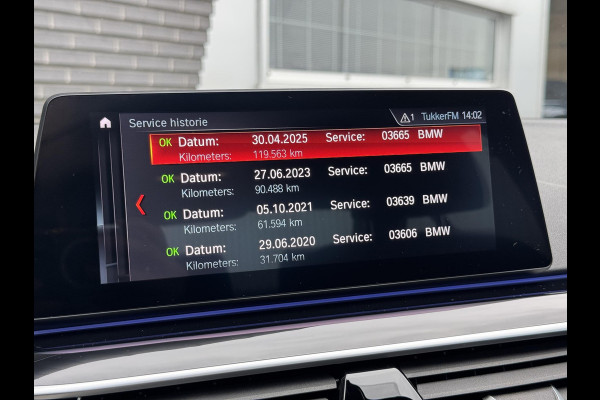 BMW 5 Serie Sedan 530i High Executive M Sport Pakket Automaat / Navigatie Professional / Schuif-/kanteldak / Harman Kardon / Comfortstoelen / Soft Close / Head-Up Display / 20 Inch / Leder / Active Steering