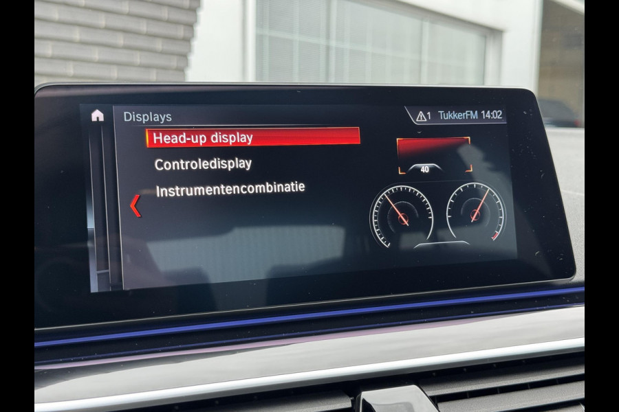 BMW 5 Serie Sedan 530i High Executive M Sport Pakket Automaat / Navigatie Professional / Schuif-/kanteldak / Harman Kardon / Comfortstoelen / Soft Close / Head-Up Display / 20 Inch / Leder / Active Steering