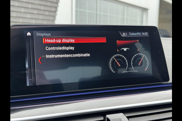 BMW 5 Serie Sedan 530i High Executive M Sport Pakket Automaat / Navigatie Professional / Schuif-/kanteldak / Harman Kardon / Comfortstoelen / Soft Close / Head-Up Display / 20 Inch / Leder / Active Steering