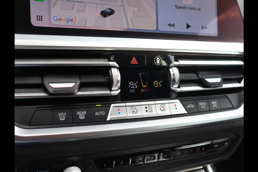 BMW 3 Serie Touring 320i Executive Sport Line Automaat / Live Cockpit Professional / Trekhaak / Panoramadak / Apple CarPlay / 18 Inch / Hifi / LED / Shadow Line