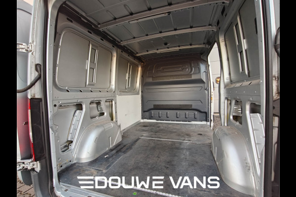 Mercedes-Benz Sprinter 314 H1 Automaat Distronic LED MBUX Navi Geveerde Stoel