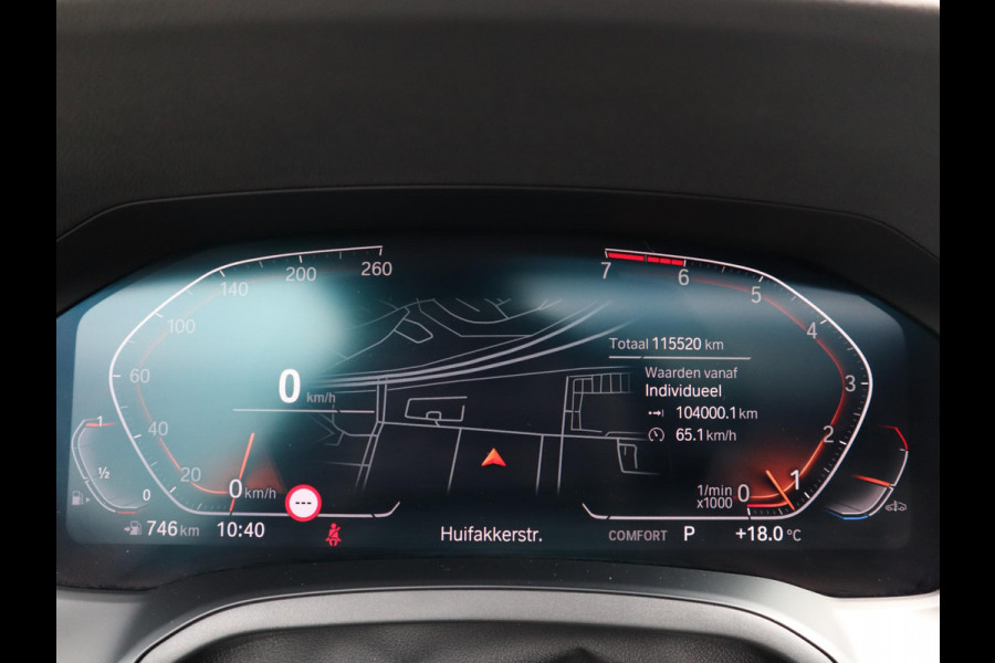 BMW 3 Serie Touring 320i High Executive M Sport Pakket Automaat / Live Cockpit Professional / Panoramadak / Leder / Adaptive Cruise Control / Head-Up Display / Apple CarPlay / 19 Inch / M Sportremsysteem / Shadow Line / LED / Extra Getint Glas / Stoelverwarming