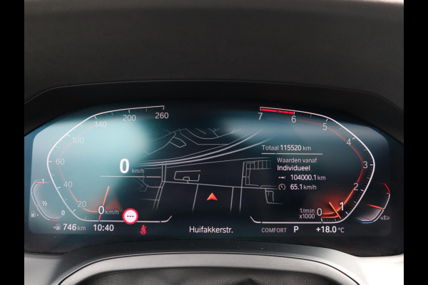 BMW 3 Serie Touring 320i High Executive M Sport Pakket Automaat / Live Cockpit Professional / Panoramadak / Leder / Adaptive Cruise Control / Head-Up Display / Apple CarPlay / 19 Inch / M Sportremsysteem / Shadow Line / LED / Extra Getint Glas / Stoelverwarming