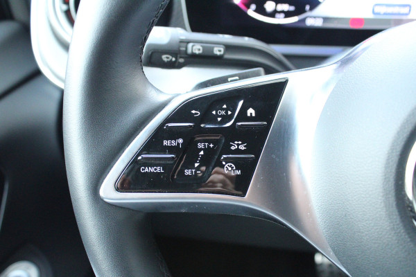 Mercedes-Benz V-Klasse 250d / DC / AMG / Camera / 2x Elec Schuifdeur / Leer / Vol Opties / NIEUWSTAAT