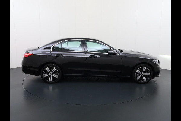 Mercedes-Benz C-Klasse 300 e Luxury | Camera
