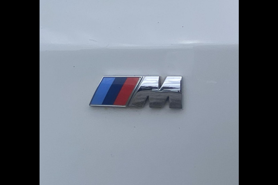 BMW 1-serie 118i High Executive M-sport/ Pano/ H&K/ VC/ Shadow/ Privacy