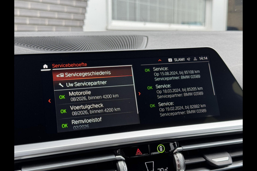 BMW 3 Serie Sedan 320i High Executive M Sport Pakket Automaat / Live Cockpit Professional / Hifi / LED / 19 Inch / DAB / Shadow Line / Neerklapbare Achterbank / M Achterspoiler / Stoelverwarming