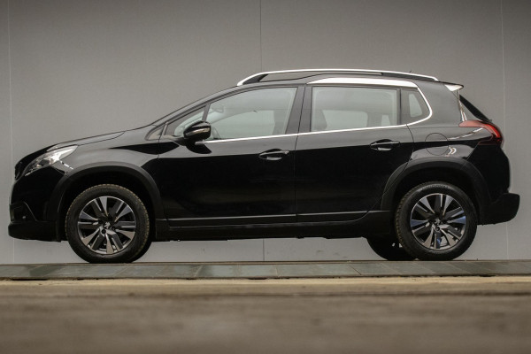 Peugeot 2008 1.2 PureTech Allure Sport (APPLE CARPLAY,NAVI,LED,CAMERA,LEDER,GETINT,CRUISE,CLIMATE,SPORTSTOELEN,LM VELGEN)