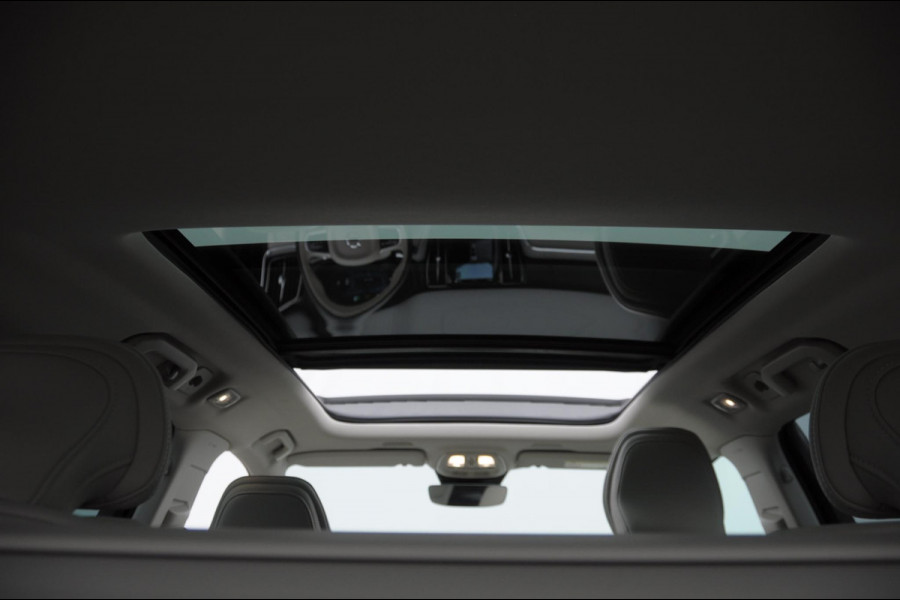 Volvo V60 T6 350PK Automaat AWD Ultra Bright / Massage stoelen / Long Range / 360 Camera / Harman Kardon audio / Head-up display / Panorama dak / Apple carplay / Android auto /