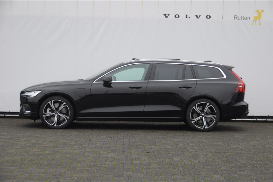 Volvo V60 T6 350PK Automaat AWD Ultra Bright / Massage stoelen / Long Range / 360 Camera / Harman Kardon audio / Head-up display / Panorama dak / Apple carplay / Android auto /