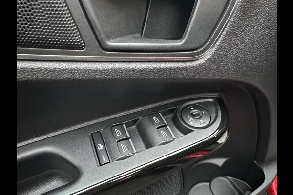 Ford B-MAX 1.0 EcoBoost Titanium CLIMA / CRUISE / NAVI / AFNEEMBARE TREKHAAK