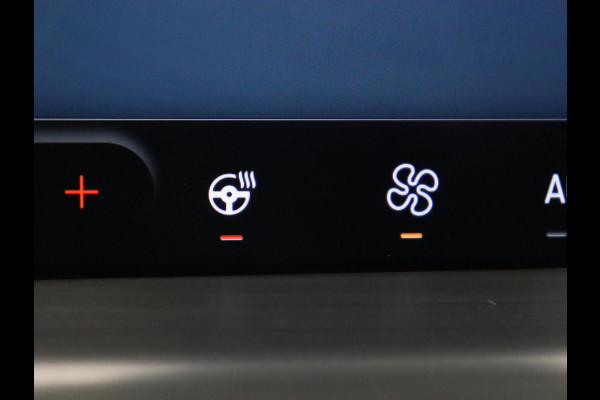 Ford Focus 1.0 EcoBoost Hybrid Titanium X | Automaat | Trekhaak | Stoelverwarming | Adaptive cruise | Camera | Carplay | Stuurverwarming | Navigatie | Full LED | Keyless