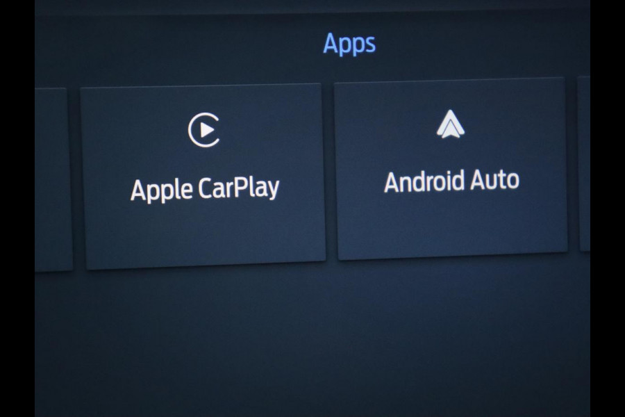 Ford Focus 1.0 EcoBoost Hybrid Titanium X | Automaat | Trekhaak | Stoelverwarming | Adaptive cruise | Camera | Carplay | Stuurverwarming | Navigatie | Full LED | Keyless