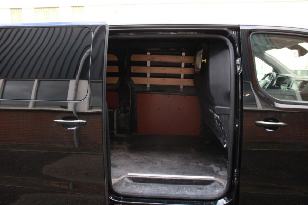 Peugeot Expert 2.0 BlueHDI 180PK Automaat Long Sport / Camera / Trekhaak / app connect