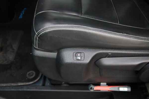 Peugeot Expert 2.0 BlueHDI 180PK Automaat Long Sport / Camera / Trekhaak / app connect