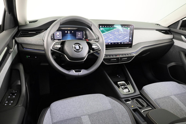 Škoda Octavia Business Edition 1.5 TSI M-HEV 115pk DSG 115pk DSG | Private lease vanaf 731,-- | Parkeercamera | 17 inch Lichtmetalen velgen |  Verwarmbare voorstoelen | 13 inch display | Adaptieve Cruise Control