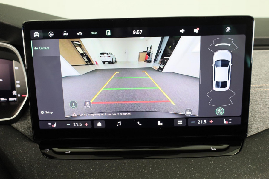 Škoda Octavia Business Edition 1.5 TSI M-HEV 115pk DSG 115pk DSG | Private lease vanaf 731,-- | Parkeercamera | 17 inch Lichtmetalen velgen |  Verwarmbare voorstoelen | 13 inch display | Adaptieve Cruise Control